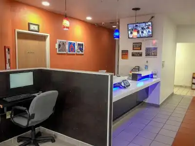 Motel 6 Woodway, TX - 10