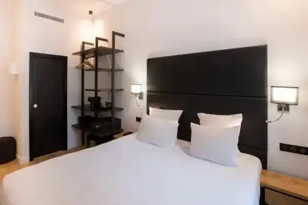 Hôtel Saint Georges - 52