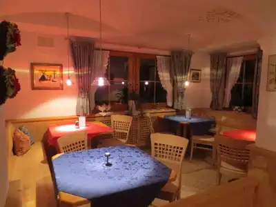 Ai Pini - 19