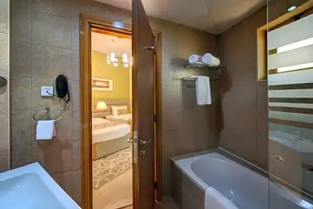 Radiance Premium Suites - 50