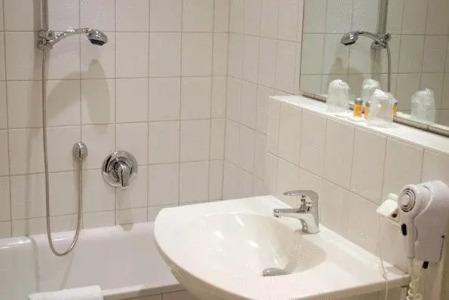 Mondial Comfort - Frankfurt City Centre - 9