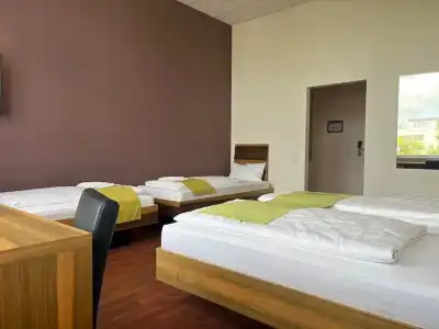AMH Airport-Messe-Hotel - 46