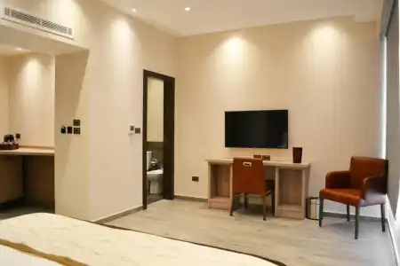 Ambassador, a Boutique - 34