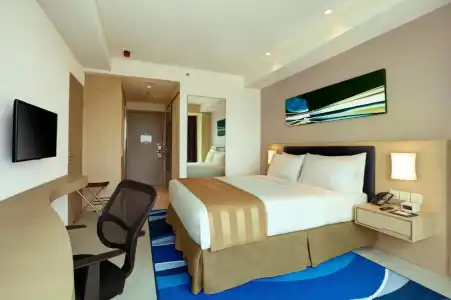 Holiday Inn Express Jakarta International Expo, An Ihg - 69