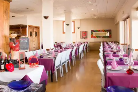 Regency Torviscas Apartments & Suites - 15