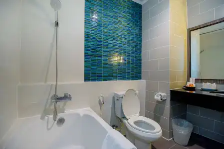 J Residence - 15