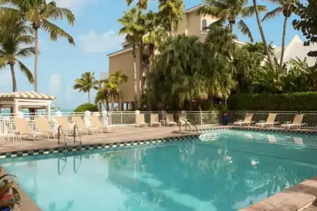 Pier House Resort & Spa - 13