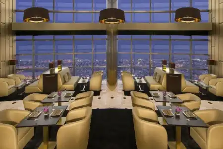 Jumeirah Emirates Towers - 15