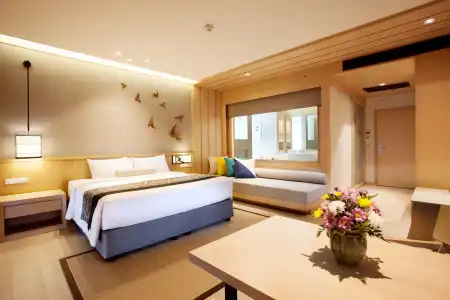 Le Meridien Khao Lak Resort & Spa - 6
