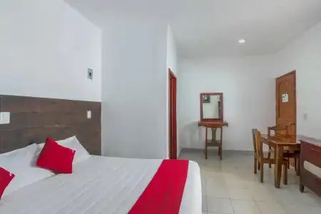 OYO Palma Real - 0
