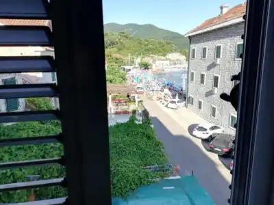 LaRos Apartments - 60