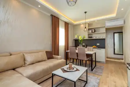 Luxury Apartments Queen - 25
