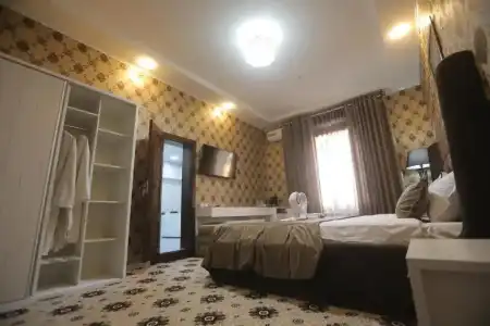 Sumaya - 61