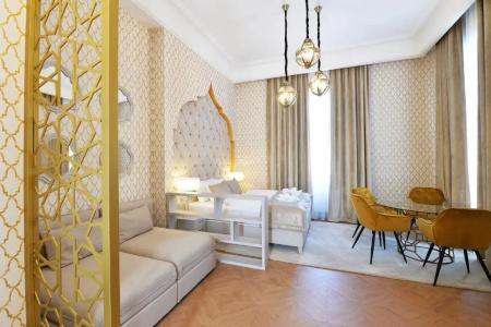 1552 Boutique - 54