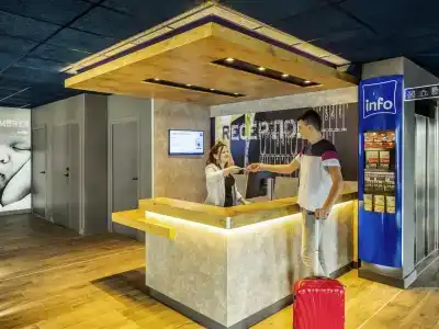 Ibis Budget Montpellier Nord - 19