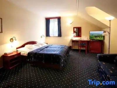 Hôtel Joli Môme - 83