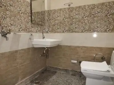 Big Brother Hostel - 11