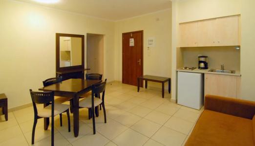 Michel Apartments - 59