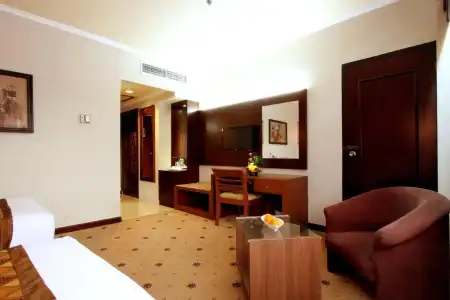 Kartika Chandra - 39