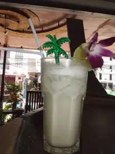 Baan Kamala Backpacker - 11