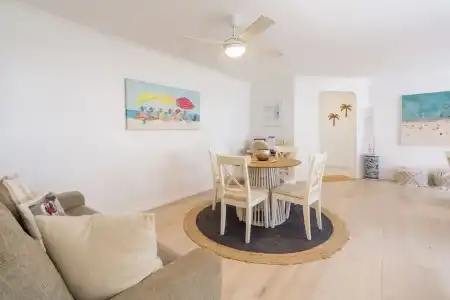 Cashelmara Beachfront Apartments - 38