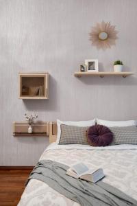 MyHome YourHome on Bolshoy Prospekt Petrogradskaya side - 25