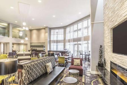 La Quinta Inn & Suites Flagstaff - 22