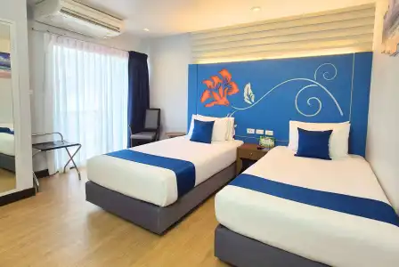 Days Inn by Wyndham Patong Beach Phuket - 3