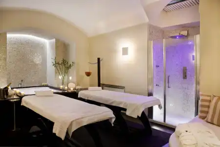 Navona Palace Luxury Inn - 33