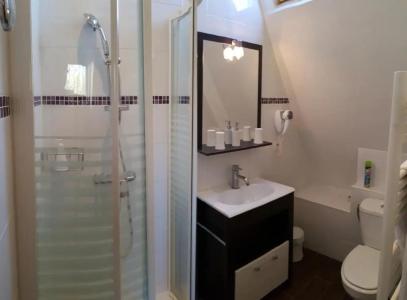 Le Castel Guesthouse - 19