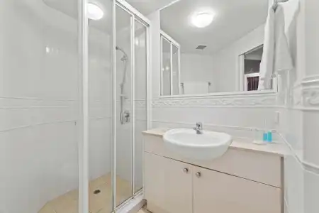 The Oasis Apartments - 77