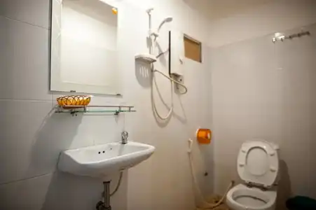 RS II Guesthouse - 51