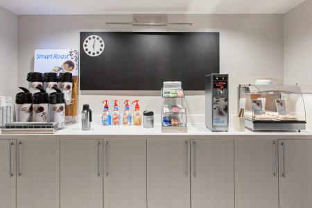 Holiday Inn Express West Los Angeles by IHG - 21