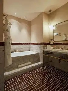 The Greenwich - 78