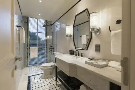 Bach Suites Saigon, a Member of Designs - 10