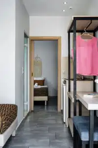 Kastro Beach Apartments - 18