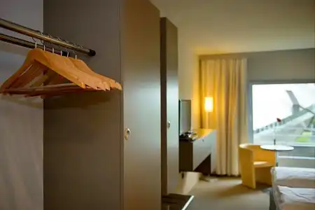 Atlantic Universum - 24