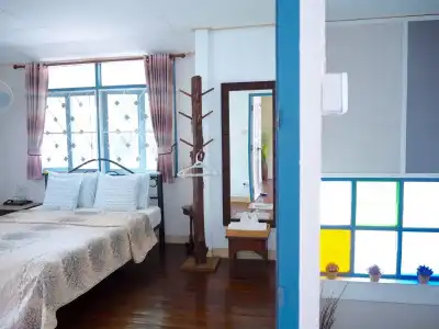 Stay With Me Guesthouse - 20