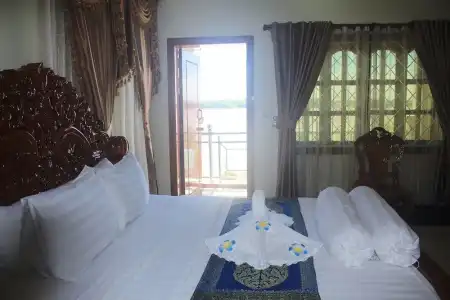 Monorom 2 VIP - 40