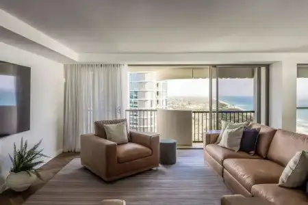 De Ville Apartments - 38