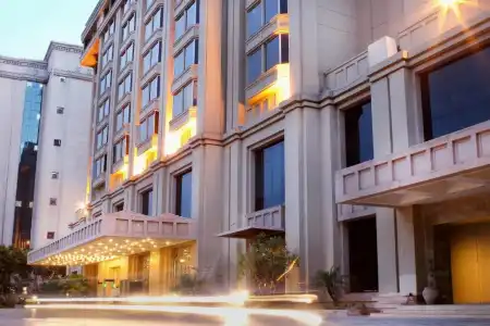The Metropolitan and Spa New Delhi - 10