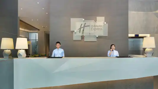 Holiday Inn Express Jakarta Wahid Hasyim by IHG - 14