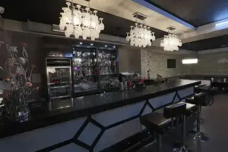 Zargaron Plaza - 25