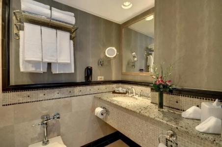 The Whitehall, BW Premier Collection - 32