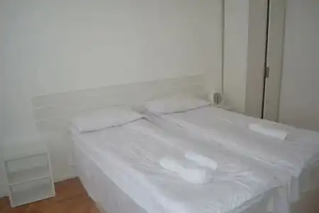 Loft Hostel Guest House - 32