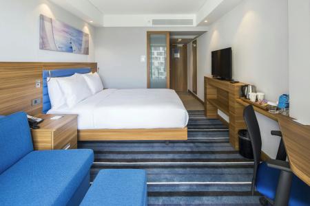 Hampton by Hilton Kurtkoy - 5