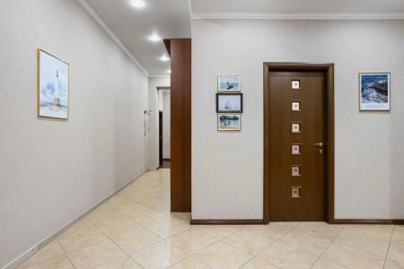 MyHome YourHome on Bolshoy Prospekt Petrogradskaya side - 9