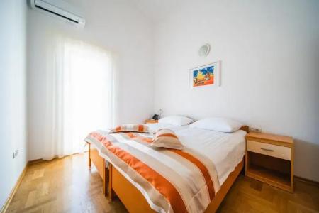Apartment 3 Beaches With Free Parking - 340