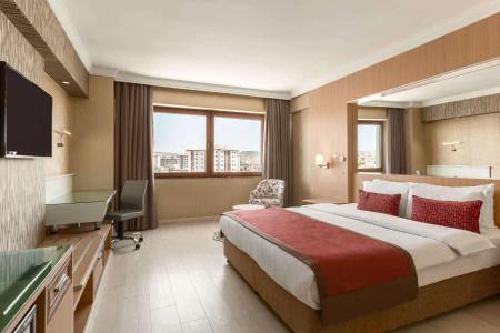 Ramada by Wyndham Usak - 2