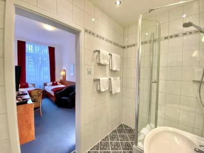 West an der Bockenheimer Warte - 53